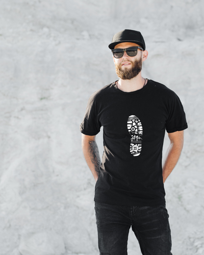 GET OUT - COTTON PRINTED TSHIRT